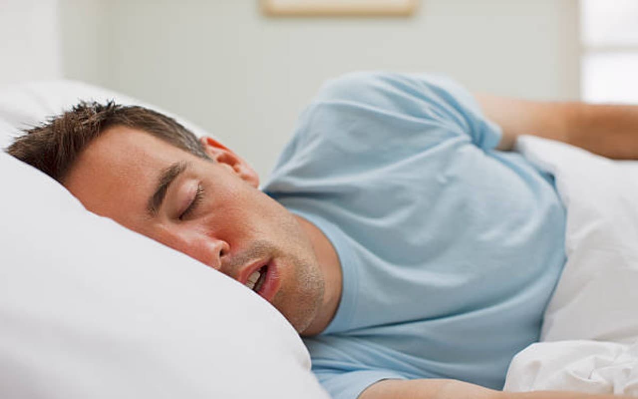 दिन में सोने से पहले जान लें ये बड़ी बातें, हो सकते हैं गंभीर नुकसान