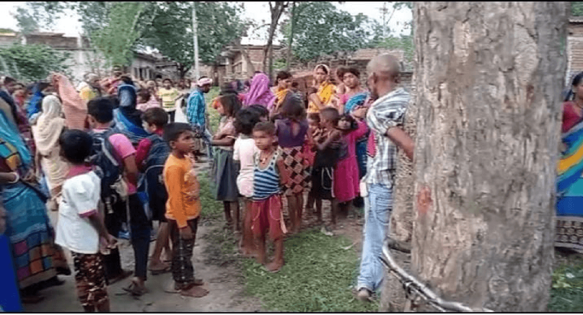 Jharkhand News : झारखंड में सनकी बेटे ने बुजुर्ग मां को मारा चाकू, हालत नाजुक, पूछताछ कर रही पुलिस