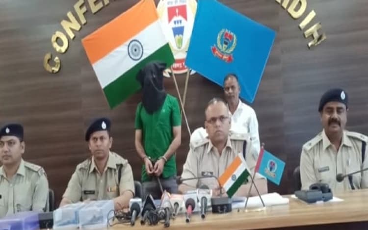 Jharkhand Crime News: झारखंड में 1 लाख का इनामी NSPM का मास्टरमाइंड उमेश गिरी ऐसे चढ़ा पुलिस के हत्थे