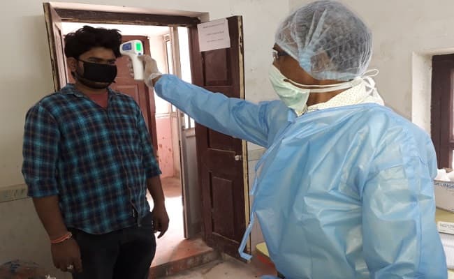 दिल्ली, हरियाणा व यूपी से आये 355 लोगों का सदर अस्पताल में हुआ स्क्रीनिंग