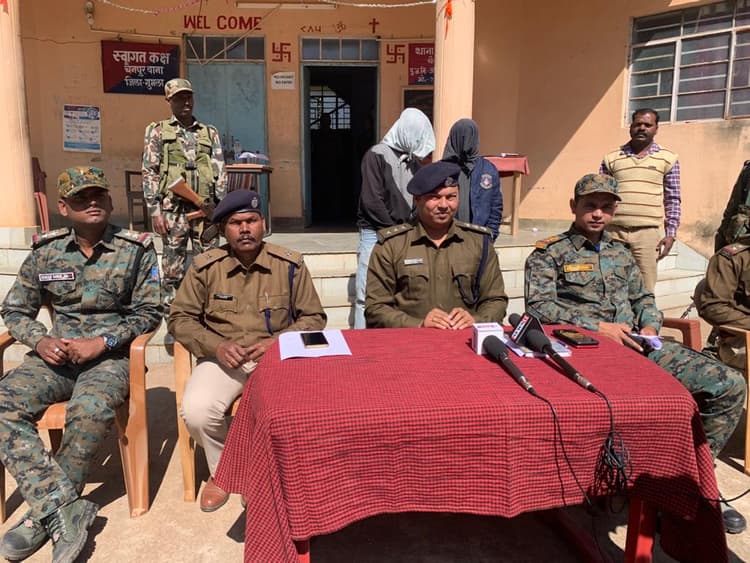 Jharkhand Crime News : झारखंड के गुमला में युवती की हत्या का खुलासा, प्रेमी ने ही दोस्त के साथ मिलकर इसलिए कर दी थी हत्या