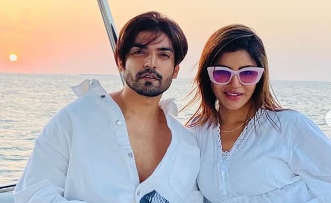 इस वजह से देबिना से पड़ती है डांट, गुरमीत चौधरी ने किया खुलासा