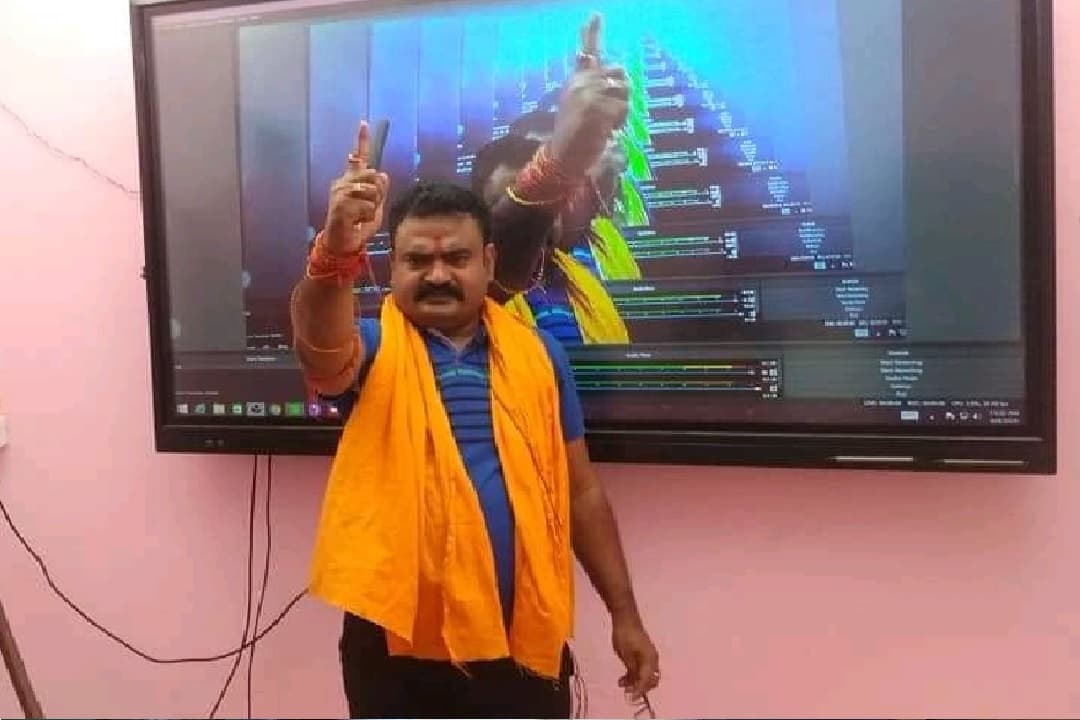 पटना में गुरु रहमान के ठिकानों पर छापेमारी, हिंसक प्रदर्शन के दौरान छात्रों को भड़काने का आरोप