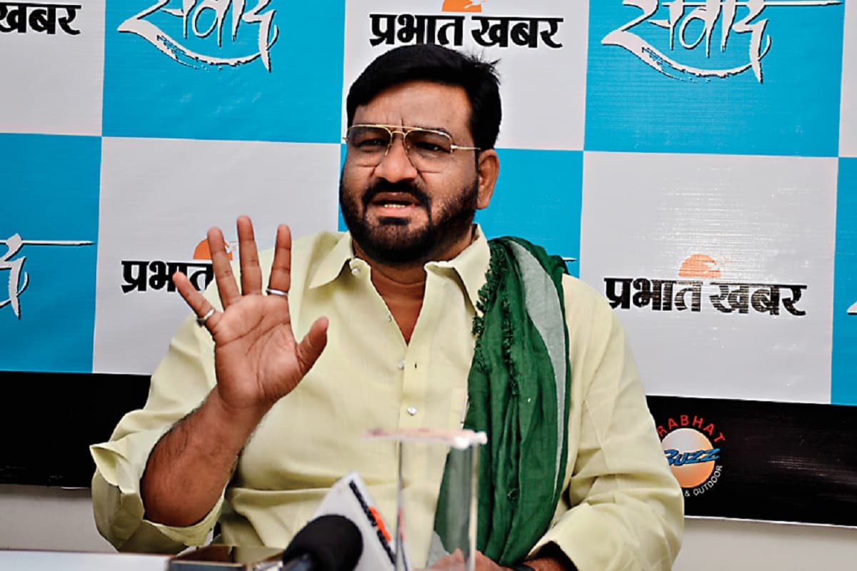 झारखंड: गणतंत्र दिवस पर मंत्री हफीजुल हसन देवघर में फहराएंगे तिरंगा, केकेएन स्टेडियम में होगा मुख्य समारोह