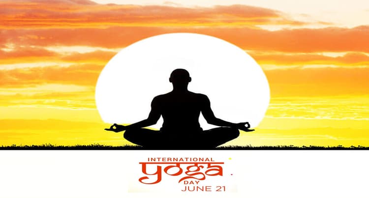 Yoga Day 2022: इन रोगियों को करना चाहिए योगाभ्यास से परहेज,जानें योग से पहले और बाद का डाइट