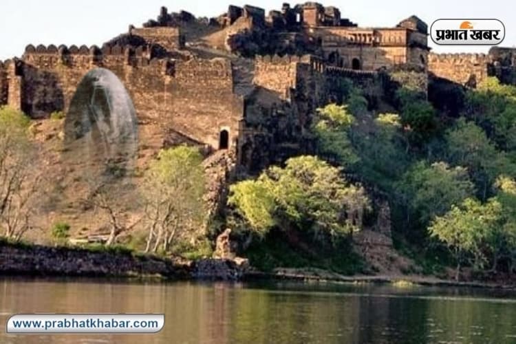 UP: अक्षय तृतीया आते ही यहां गम में डूब जाते हैं लोग, नहीं मनाते पर्व, किले में लड़कियों से हुई दरिंदगी है वजह