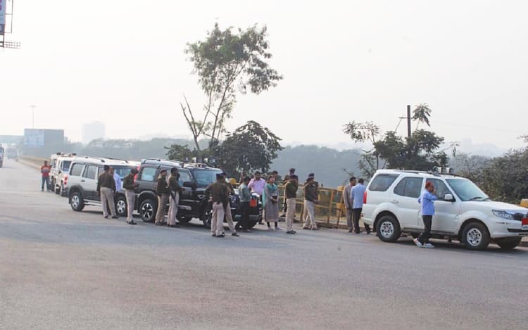 PICS: 30-31 जनवरी को जमशेदपुर में मुख्यमंत्री हेमंत सोरेन, तैयारियों में जुटा जिला प्रशासन