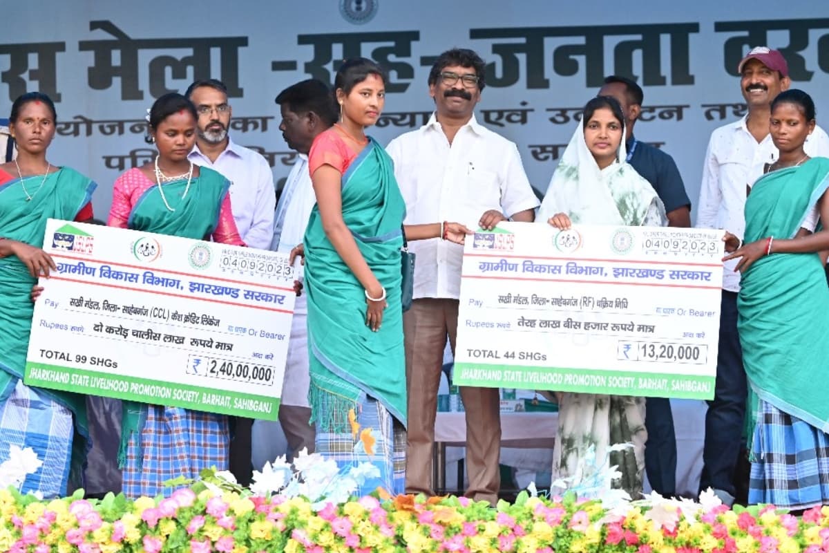 झारखंड:सीएम हेमंत सोरेन की साहिबगंज को 76 योजनाओं की सौगात, सरकारी नौकरी, सुखाड़ व गांव के विकास पर क्या बोले?