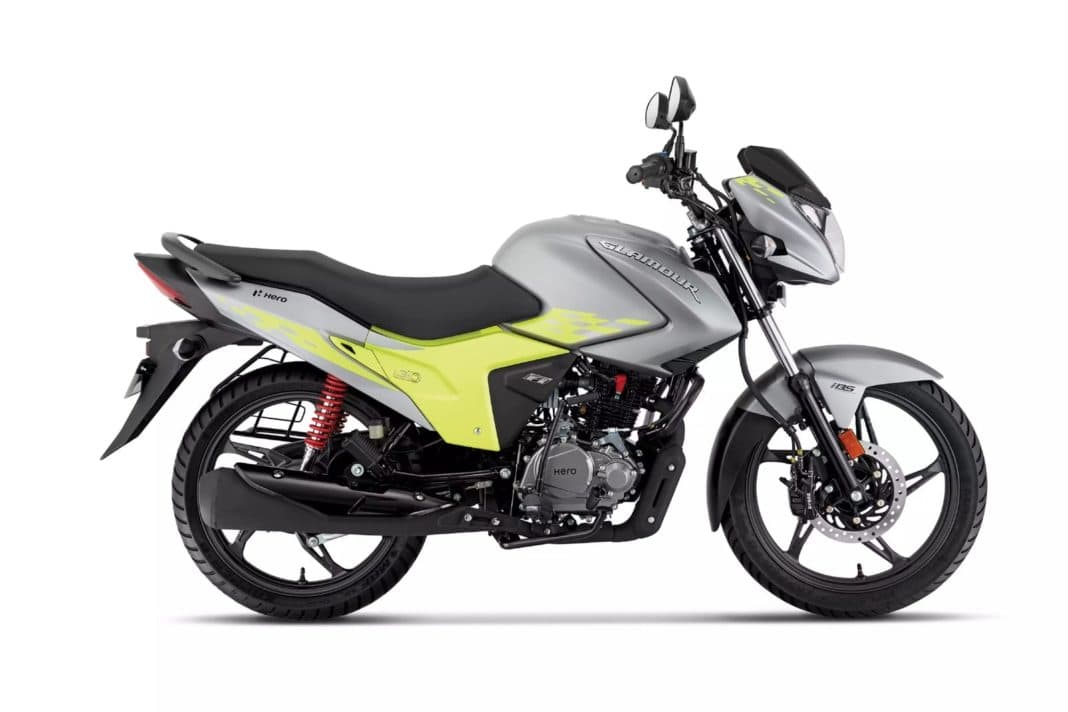 Hero MotoCorp ने लॉन्च किया Glamour Blaze एडिशन, इसके हैंडल पर मिलेगा स्मार्टफोन चार्जर Hero MotoCorp ने लॉन्च किया Glamour Blaze एडिशन, इसके हैंडल पर मिलेगा स्मार्टफोन चार्जर