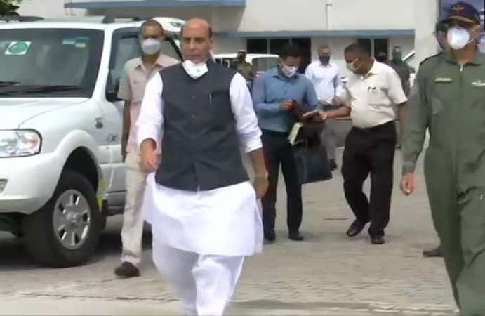 भारत-चीन तनाव के बीच रक्षा मंत्री राजनाथ सिंह तीन दिवसीय रूस यात्रा पर रवाना, करेंगे ये काम