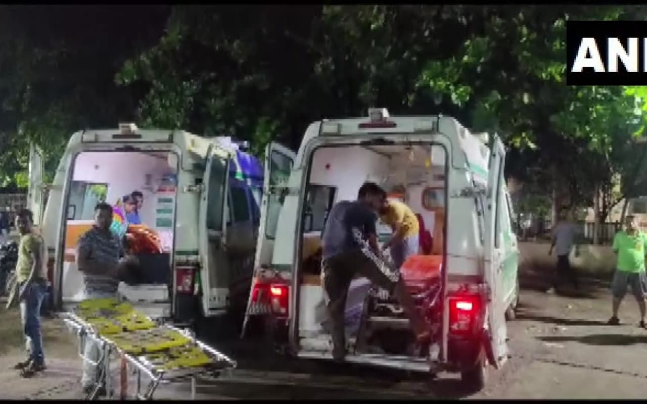 ओडिशा के गंजम जिले में दो बसों की भिड़ंत, 10 की मौत, कई घायल