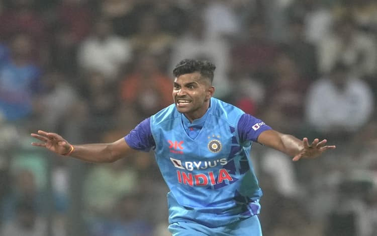 IND vs SL: रोमांचक मुकाबले में मावी बने जीत के हीरो, भारत ने आखिरी गेंद पर अपने नाम किया मैच, PHOTOS