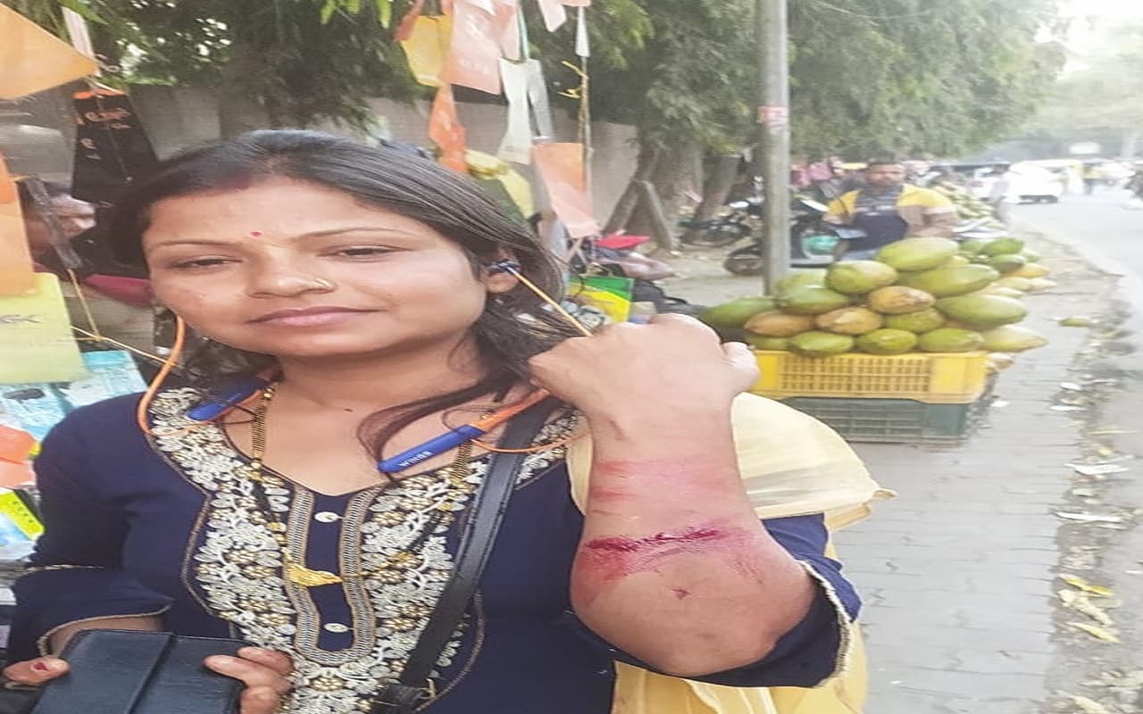 झारखंड : रांची में पंचायत सचिवालय स्वयंसेवकों पर लाठीचार्ज, कई प्रदर्शनकारी घायल, रिम्स में भर्ती