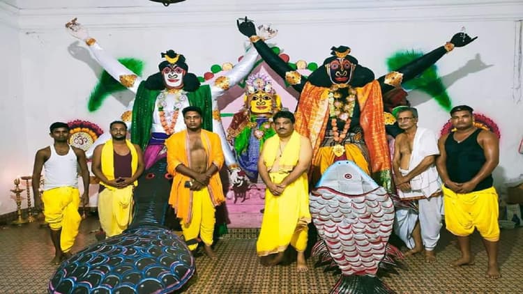 Rath Yatra 2022: झारखंड में रथ यात्रा के दौरान मत्स्य-कच्छप अवतार में प्रभु जगन्नाथ ने दिए दर्शन