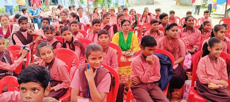 Har Ghar Jal: जल ज्ञान यात्रा से बच्चों को बतायी जा रही पानी की महत्ता, नुक्कड़ नाटक दे रहे जल संचय का संदेश
