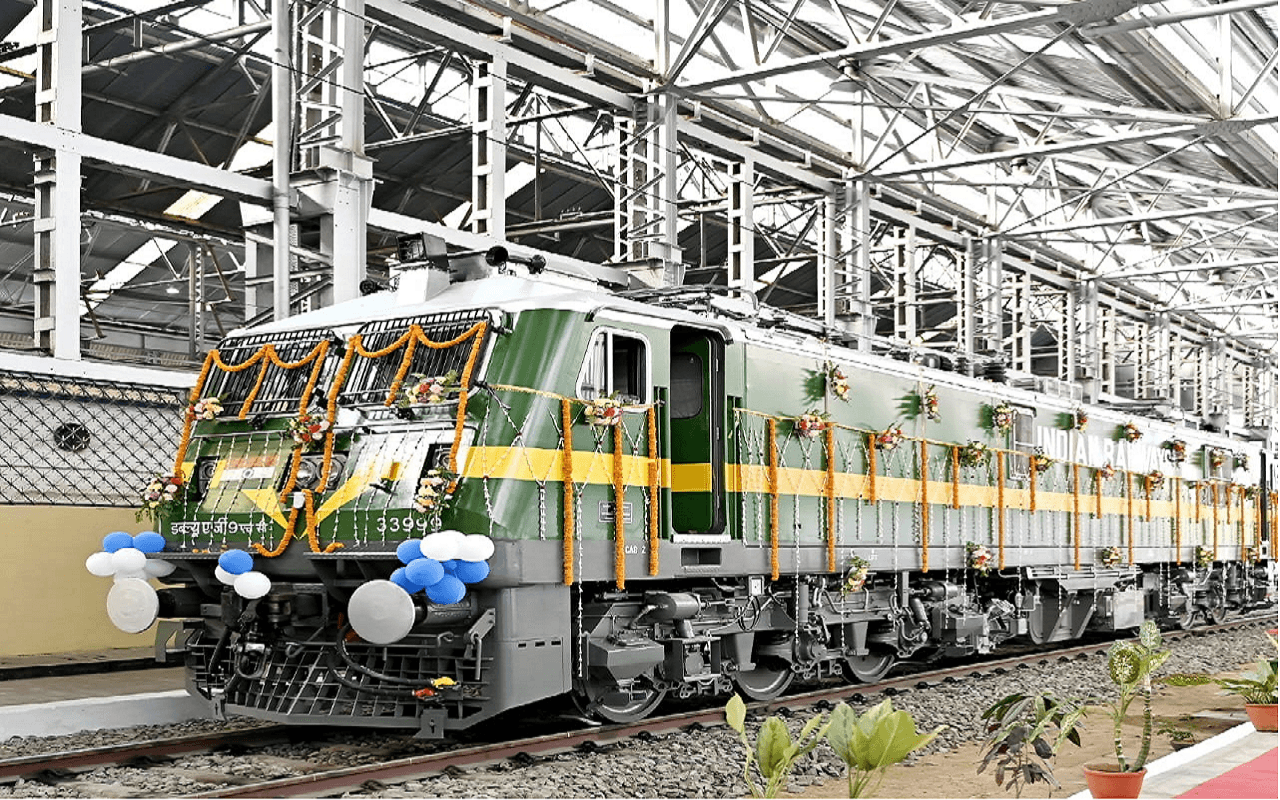 चिरेका ने रचा नया कीर्तिमान, इस वित्तीय वर्ष 436 रेल इंजनों का निर्माण कर किया राष्ट्र के नाम