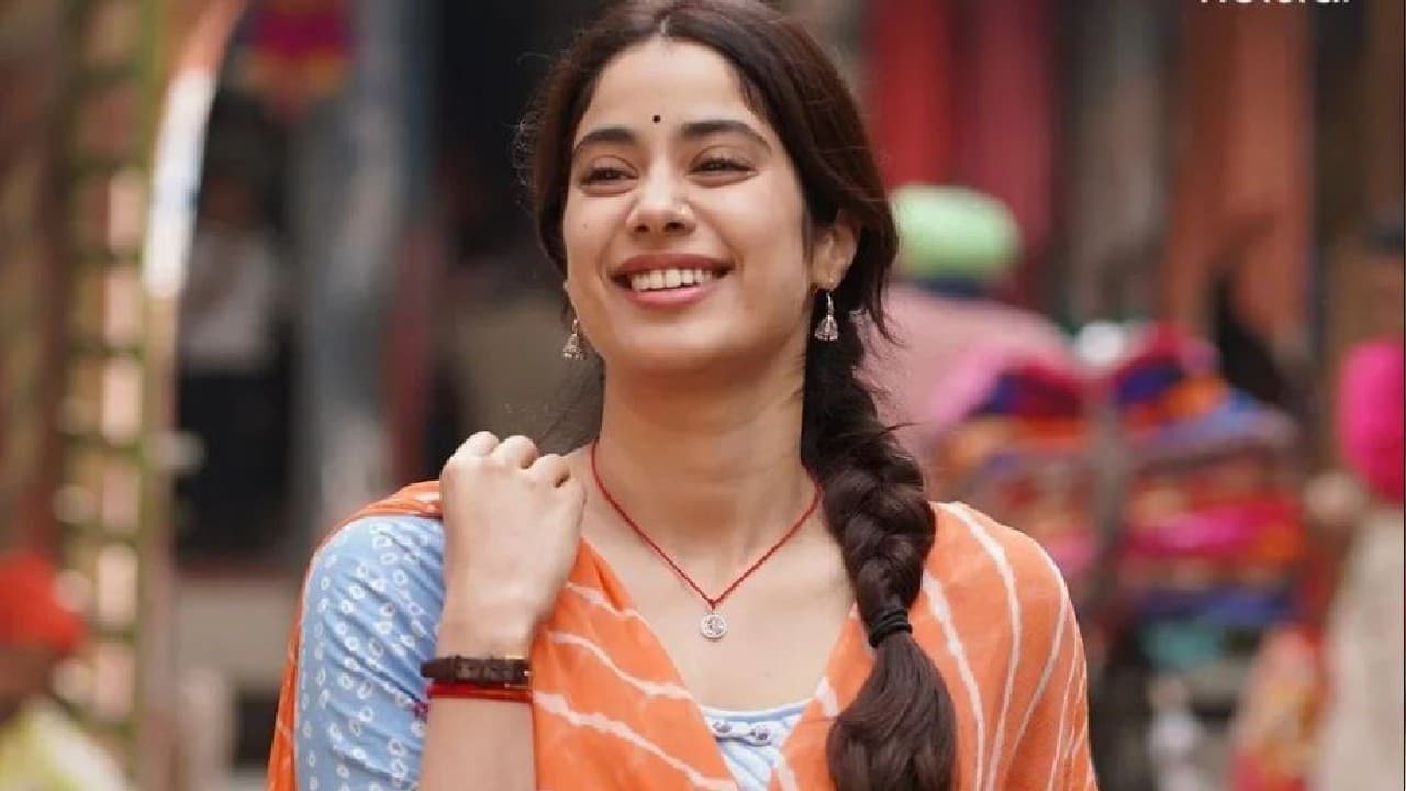 Good Luck Jerry movie review: इस ब्लैक कॉमेडी में जबरदस्त चमकी हैं जाह्नवी कपूर