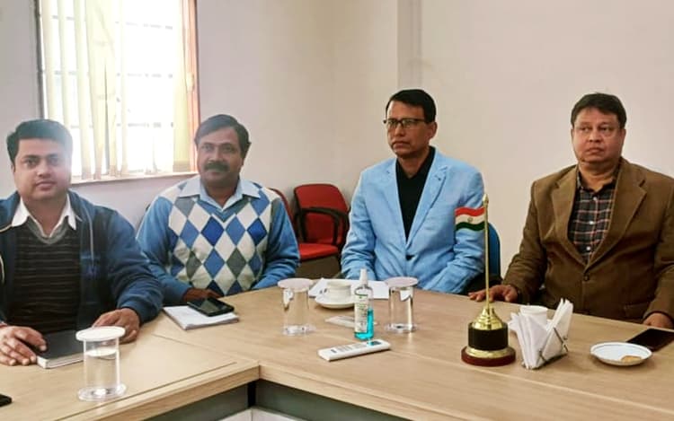 सिंदरी के लोगों को नये साल में मिलेगा हेल्थ सेंटर का तोहफा, 19 से शुरू होगा यूरिया का उत्पादन