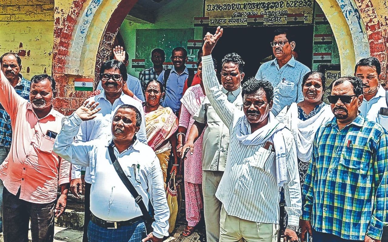 बिहार नियोजित शिक्षक संघ ने नयी नियमावली का किया स्वागत, आंशिक संशोधन की रखी मांग