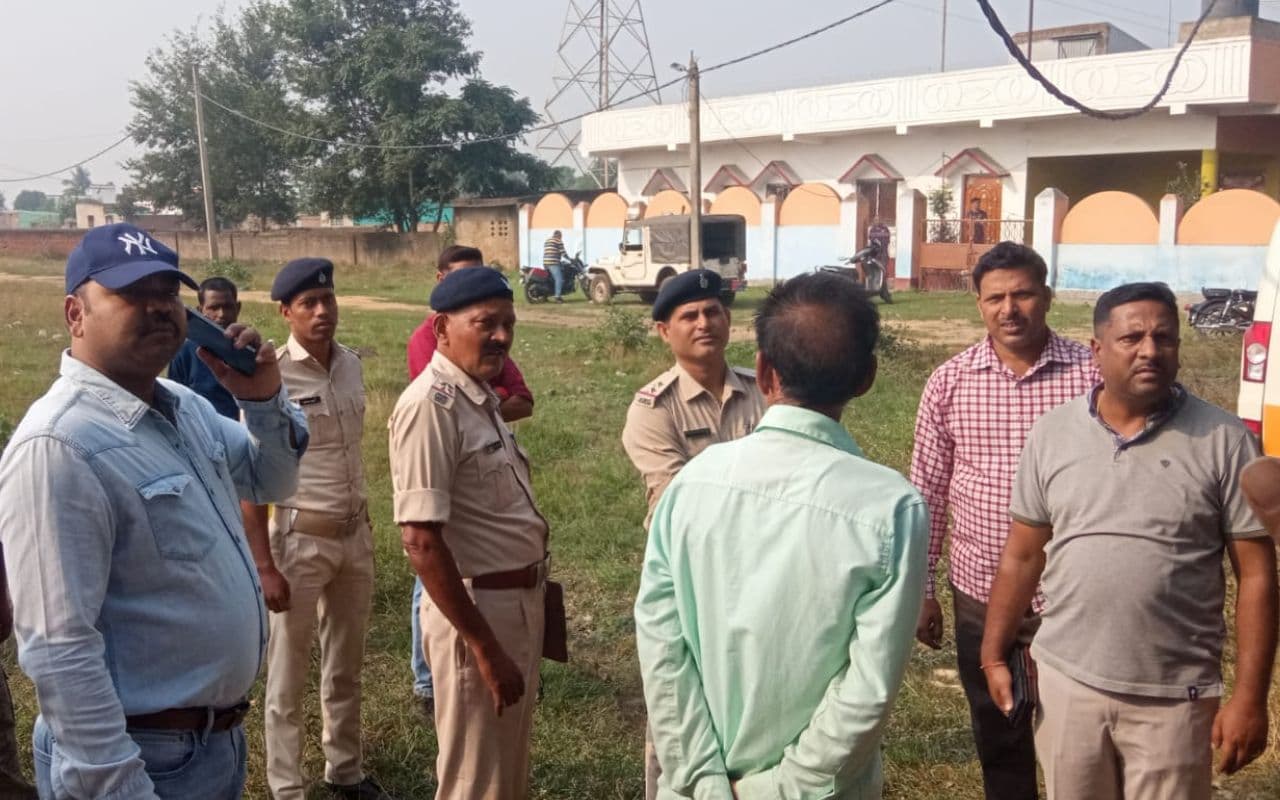 कोयला चोर को पकड़ने के लिए रेलवे ट्रैक पर दौड़ा होमगार्ड जवान, तभी आ गई बाघ एक्सप्रेस, जानें क्या हुआ