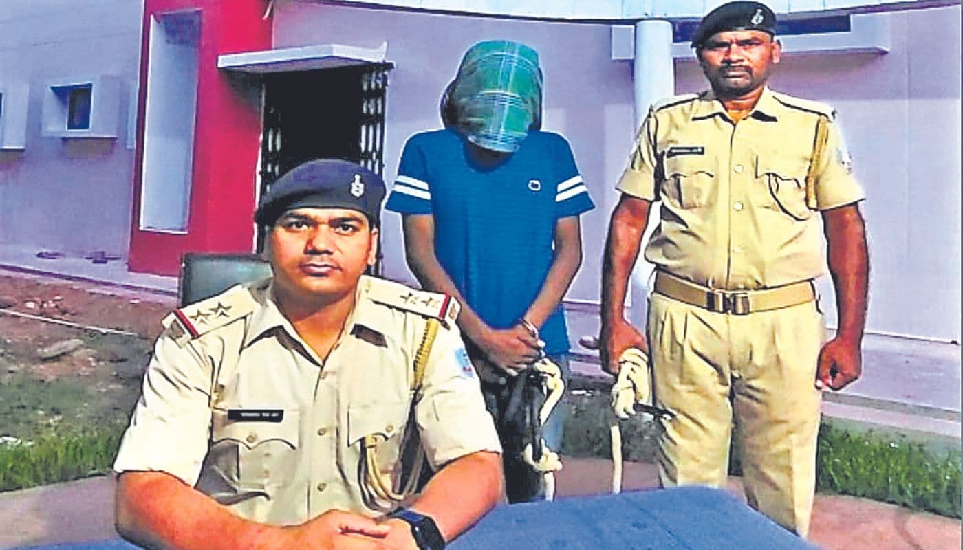 झारखंड का मानव तस्कर गुड़गांव से गिरफ्तार, 2 बच्चियों को ले जा रहा था दिल्ली, तबीयत बिगड़ी तो एक को छोड़ भागा