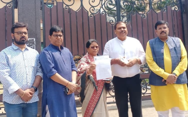 झारखंड भाजपा ने IAS राजीव अरुण एक्का पर लगाये गंभीर आरोप, ईडी को Video क्लिप सौंपकर की कार्रवाई की मांग