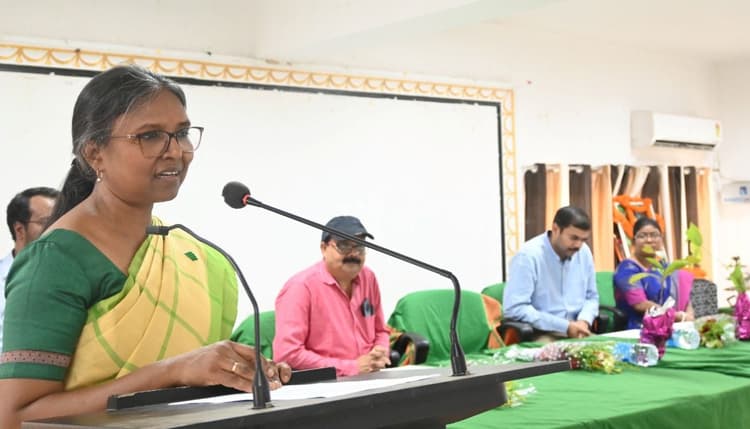 सिदो कान्हू मुर्मू विश्वविद्यालय दुमका में संताल अकादमी ने की संताली स्पोकन कोर्स की शुरुआत