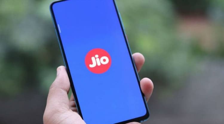 Reliance Jio अब इस कंपनी के साथ मिलकर बनाएगी सस्ते 4G-5G स्मार्टफोन