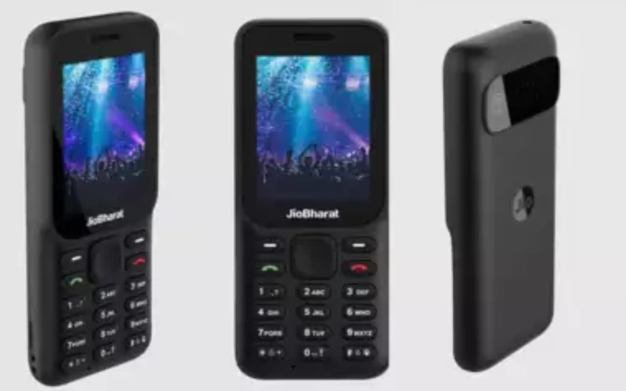 Jio ने मचाया धमाल, लेकर आया सबसे सस्ता UPI पेमेंट सपोर्ट वाला 4G फोन, पाएं कीमत और फीचर्स की जानकारी Jio ने मचाया धमाल, लेकर आया सबसे सस्ता UPI पेमेंट सपोर्ट वाला 4G फोन, पाएं कीमत और फीचर्स की जानकारी