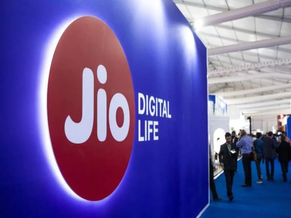 Jio Result: 28 प्रतिशत बढ़कर 4,518 करोड़ रुपये हुआ जियो का शुद्ध लाभ Jio Result: 28 प्रतिशत बढ़कर 4,518 करोड़ रुपये हुआ जियो का शुद्ध लाभ