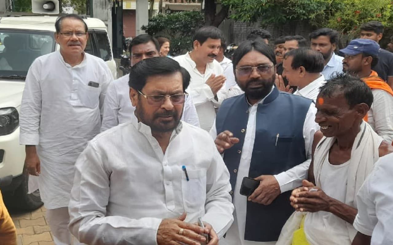 बिहार के डिप्टी सीएम तेजस्वी यादव के झारखंड दौरे से पहले रांची आ रहे आरजेडी प्रभारी जयप्रकाश नारायण यादव