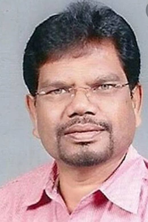 Jharkhand News: आजसू के पूर्व विधायक कमल किशोर भगत का पैतृक गांव जिंगी में राजकीय सम्मान के साथ अंतिम संस्कार