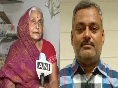 गैंगेस्टर विकास दुबे की मां ने कहा - सरकार उसके साथ जो उचित हो वही करे