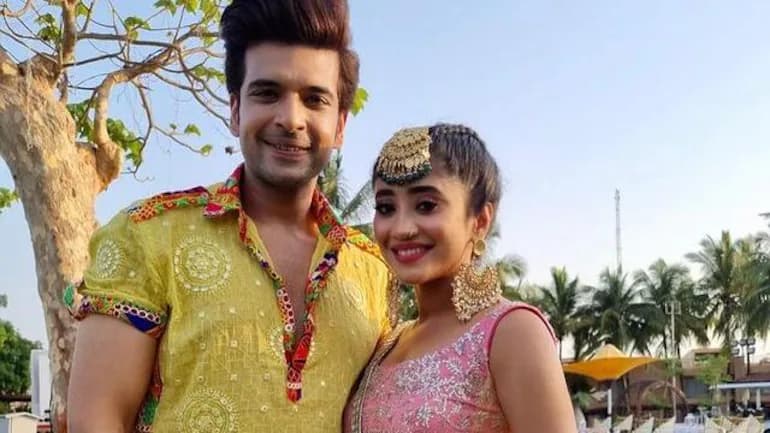 Bigg Boss 15 का विनर शिवांगी जोशी ने करण कुंद्रा को बताया, एक्ट्रेस ने फैंस से की ये गुजारिश Bigg Boss 15 का विनर शिवांगी जोशी ने करण कुंद्रा को बताया, एक्ट्रेस ने फैंस से की ये गुजारिश