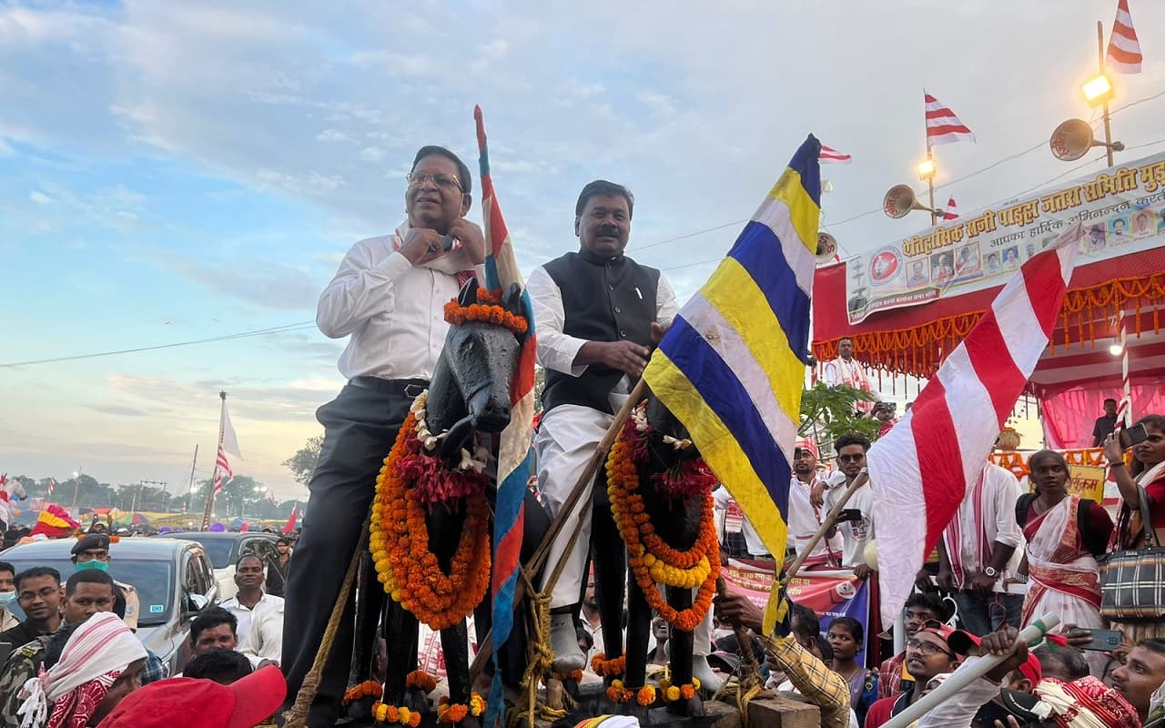 शिक्षाविद डॉ करमा उरांव को कांग्रेस नेता बंधु तिर्की, राजद व आजसू प्रमुख सुदेश महतो ने ऐसे दी श्रद्धांजलि