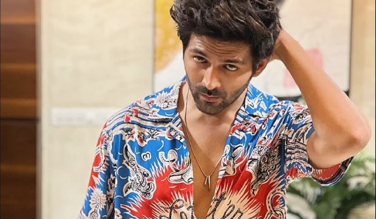 Bhool Bhulaiyaa 2 के बाद ‘हाउसफुल’ में अक्षय कुमार को रिप्लेस करेंगे कार्तिक आर्यन? एक्टर ने दिया जवाब Bhool Bhulaiyaa 2 के बाद ‘हाउसफुल’ में अक्षय कुमार को रिप्लेस करेंगे कार्तिक आर्यन? एक्टर ने दिया जवाब
