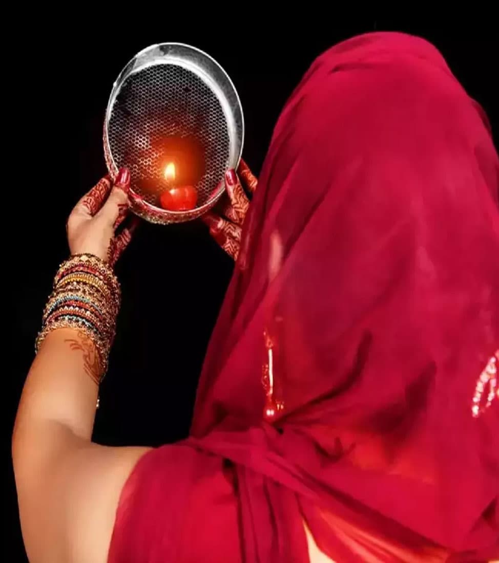 Karwa Chauth 2023: कब रखा जाएगा करवा चौथ का व्रत, जानें सही तिथि, पूजा विधि और सामग्री