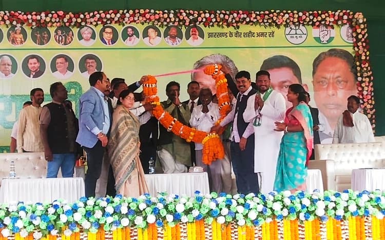 खतियानी जोहार यात्रा : सरायकेला में JMM विधायकों की हुंकार- 1932 का खतियान आधारित स्थानीयता बिल फिर लायेंगे