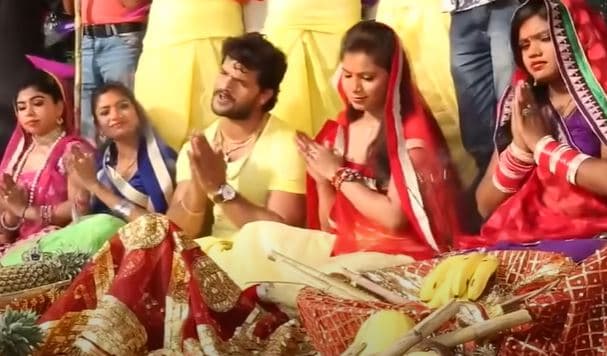 Bhojpuri Chhath Song: खेसारी लाल का नया गाना 'महिमा छठी मईया के रिलीज के साथ इंटरनेट पर हुआ वायरल, VIDEO