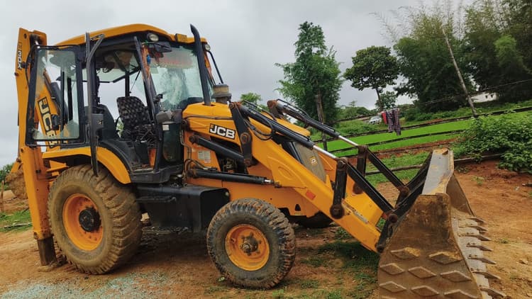 Jharkhand News: खूंटी में पीएलएफआई उग्रवादियों ने लेवी के लिए पुल निर्माण स्थल पर की मारपीट और तोड़फोड़