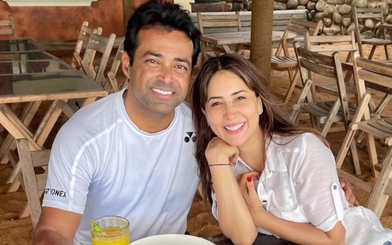 लिएंडर पेस के साथ ब्रेकअप की खबरों के बीच किम शर्मा ने डिलीट की टेनिस स्टार संग तस्वीरें, बस ये 1 तस्वीर मौजूद