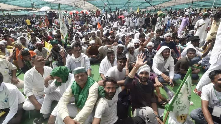 ग्रेटर नोएडा: लोकसभा चुनाव से पहले फिर बड़े किसान आंदोलन की तैयारी! महापंचायत में आज बनेगी भाकियू की रणनीति