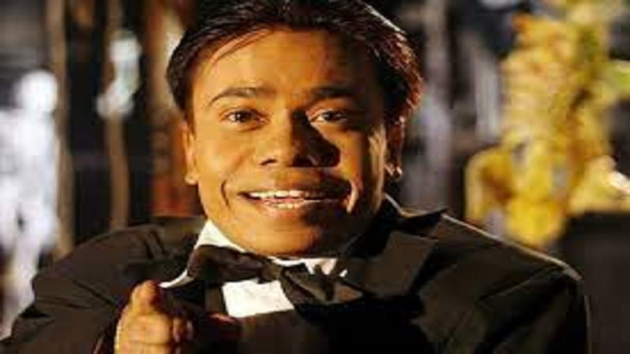 बॉलीवुड में तीन फुट के स्टार ने बनाई अलग पहचान, कभी 50 हजार में खरीदने आयी थी सर्कस कंपनी, पढ़ें पूरी कहानी