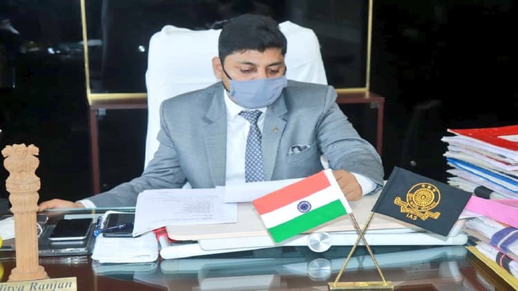 Jharkhand News: कोडरमा में कोरोना का कहर जारी, डीसी आवास के दो गार्ड समेत 18 नये संक्रमित, एक्टिव केस हुए 105