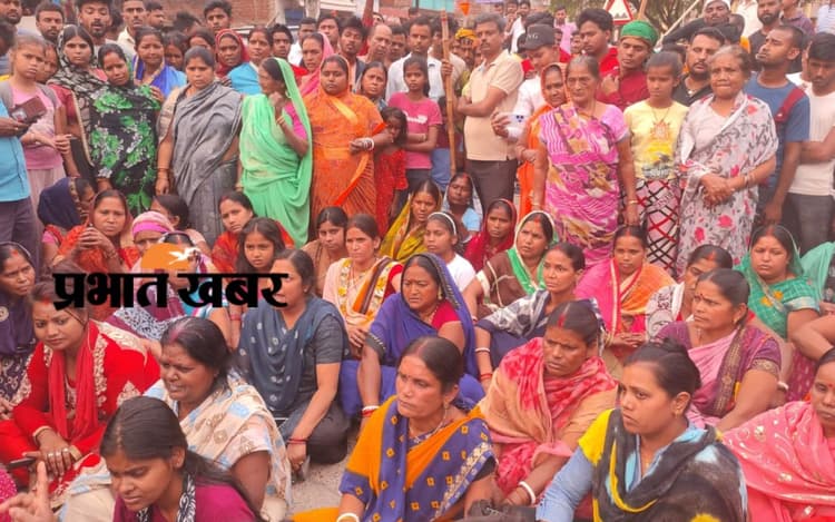 कोडरमा : 21 मार्च से लापता डोमडांच की सोनी का अब तक नहीं मिला शव, गुस्साये लोगों ने की सड़क जाम