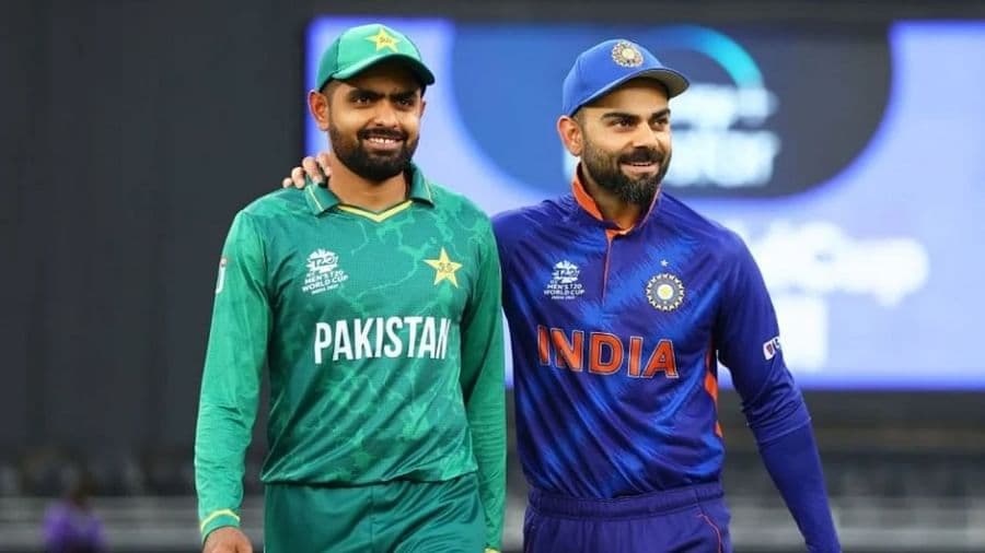 T20 WC तो खत्म हो गया लेकिन नहीं टूटा कोहली का ये रिकॉर्ड, डेविड वॉर्नर और बाबर आजम भी रहे पीछे T20 WC तो खत्म हो गया लेकिन नहीं टूटा कोहली का ये रिकॉर्ड, डेविड वॉर्नर और बाबर आजम भी रहे पीछे