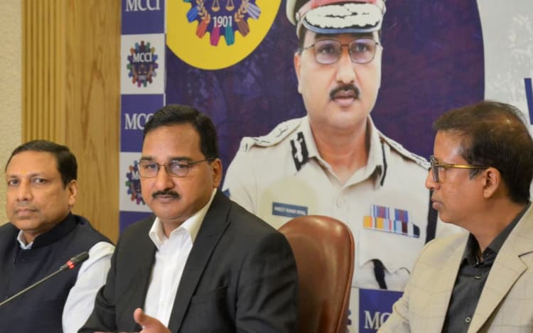 West Bengal: सुरक्षा मामले में कोलकाता पुलिस बेस्ट, पुलिस कमिश्नर का दावा, कहा- शहर में लगेंगे 3000 सीसीटीवी