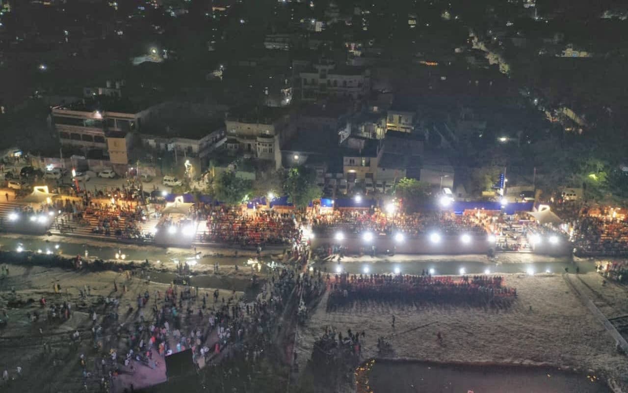 Photos: पलामू का कोयल रिवर फ्रंट जनता को समर्पित, जगमगाई रोशनी से मंत्रमुग्ध हुए लोग Photos: पलामू का कोयल रिवर फ्रंट जनता को समर्पित, जगमगाई रोशनी से मंत्रमुग्ध हुए लोग