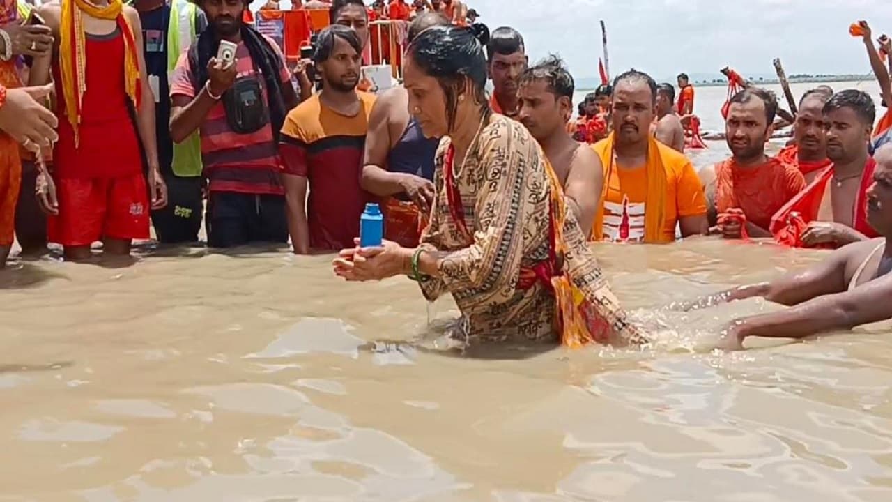 श्रावणी मेला: कृष्णा बम 40 साल बाद पहली बार डाक कांवर लिए नहीं दिखेंगी, हर सोमवारी को लोग करते थे इंतजार
