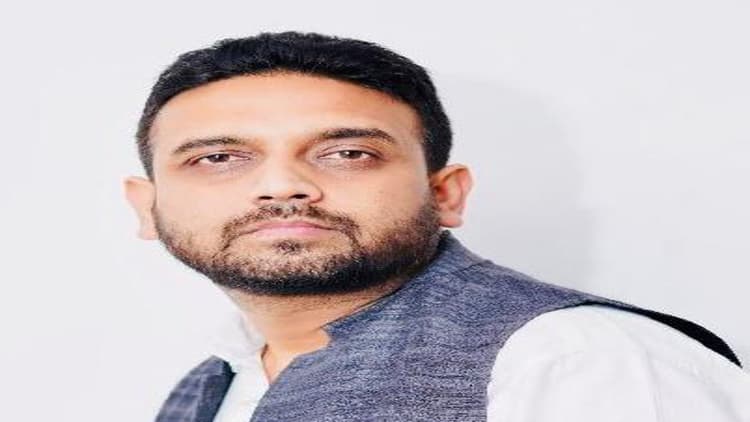 टाटा कैंसर हॉस्पिटल को लेकर हेमंत सरकार पर भाजपा का हमला, कुणाल बोले- विरोध की जगह विकास में दिखाये आक्रामकता